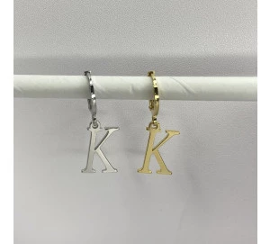 Pingente Letra "K" Lisa Delicada Com Argola Articulada